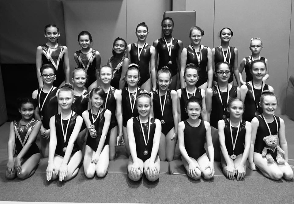 swiftacrotumble's tweet photo. Great start to weekend, go Swifts #teamswifts https://t.co/DJSgFeFnEd