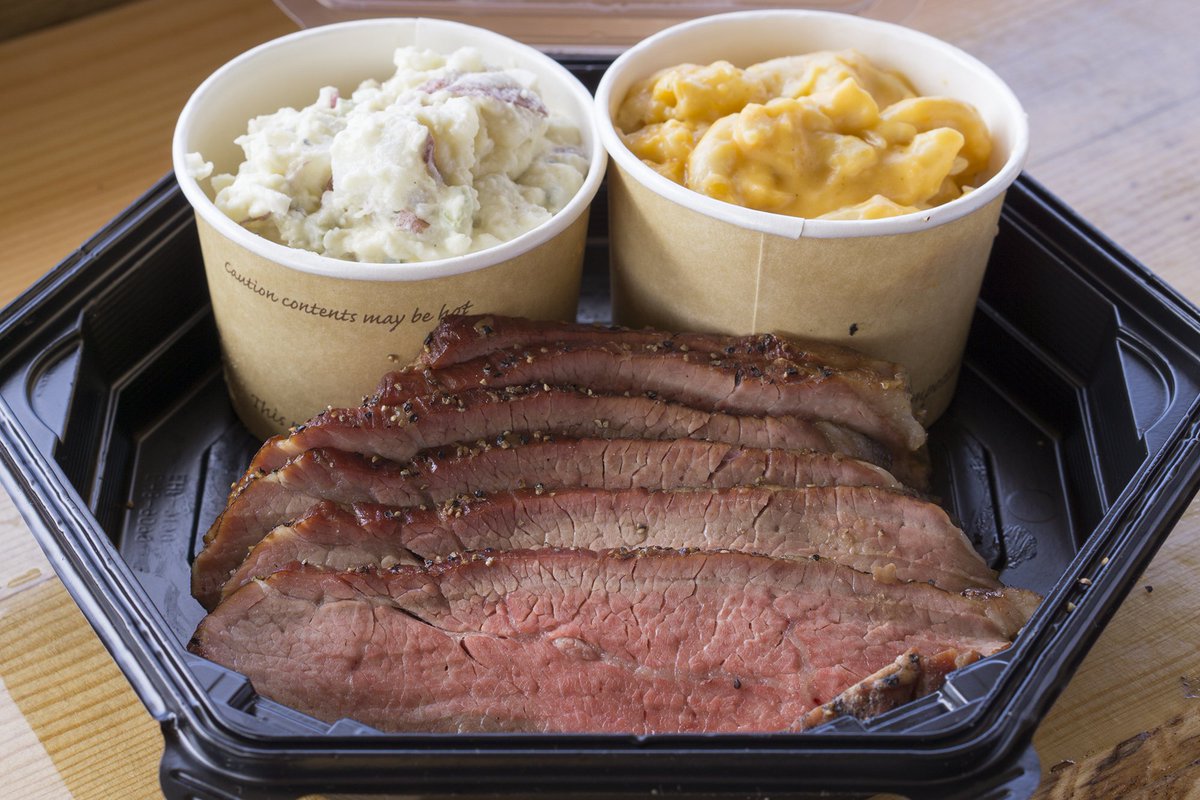 HarrisRanchCA's tweet photo. What’s for lunch? Tri-tip with Mac &amp; Cheese and Coleslaw. 

#harrisranch #expressbbq #tritip #coleslaw #macncheese #food #foodie #food #delicious #bbq #tasty https://t.co/ESyx8SVoQp