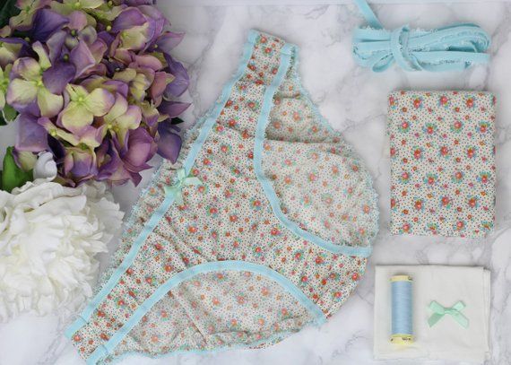 Don't forget that my knicker kits are 25% off at the moment for #ValentinesDay. Get yours here: etsy.me/2SguguG