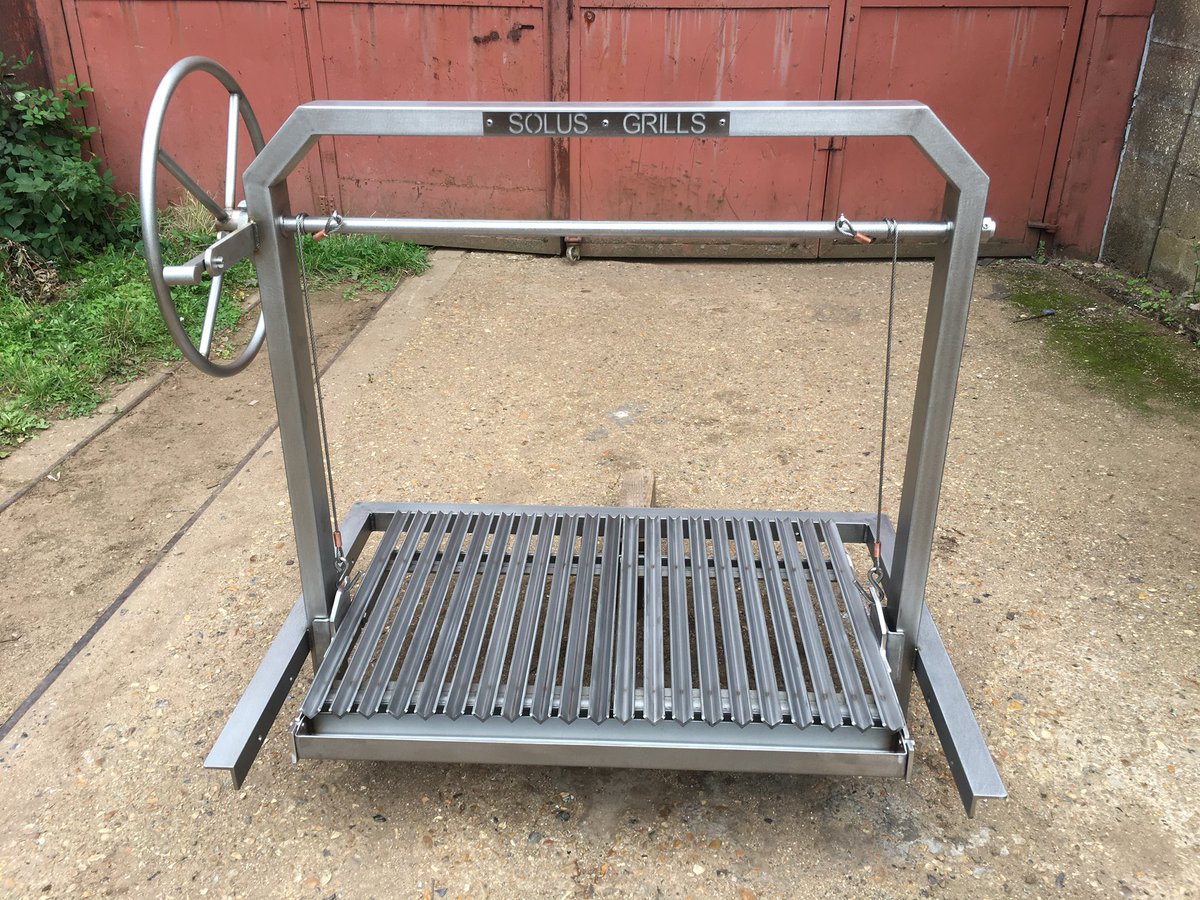 SolusGrills's tweet photo. This ones a special one - at the customers request, every single part made from marine grade stainless steel! Hope she enjoys her new home in the south west of France! #parilla #asado #outsidekitchen #bbq #cookingoutdoors https://t.co/Nfal9Xn6aS