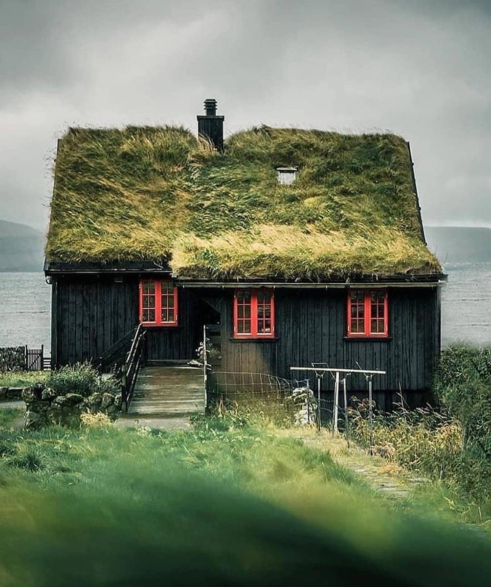 lauratravel's tweet photo. Faroe Islands https://t.co/Uujiw1po3i
