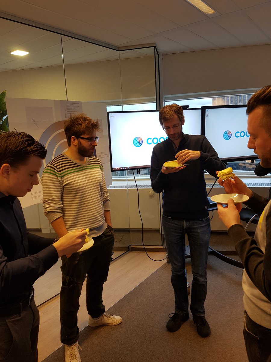 Today we celebrate 200 #sprints at Coosto! 🤘🎉🎂 #scrum