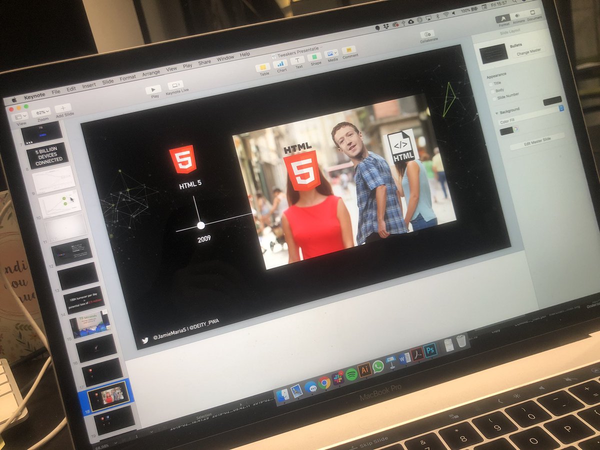 JamieMariaS's tweet photo. Finishing my presentation slides for next week #tweakersdevsummit . Itโs going to be a trip down memory lane... ;) #pwa #javascript #html5 https://t.co/Kw1WWvpdb8