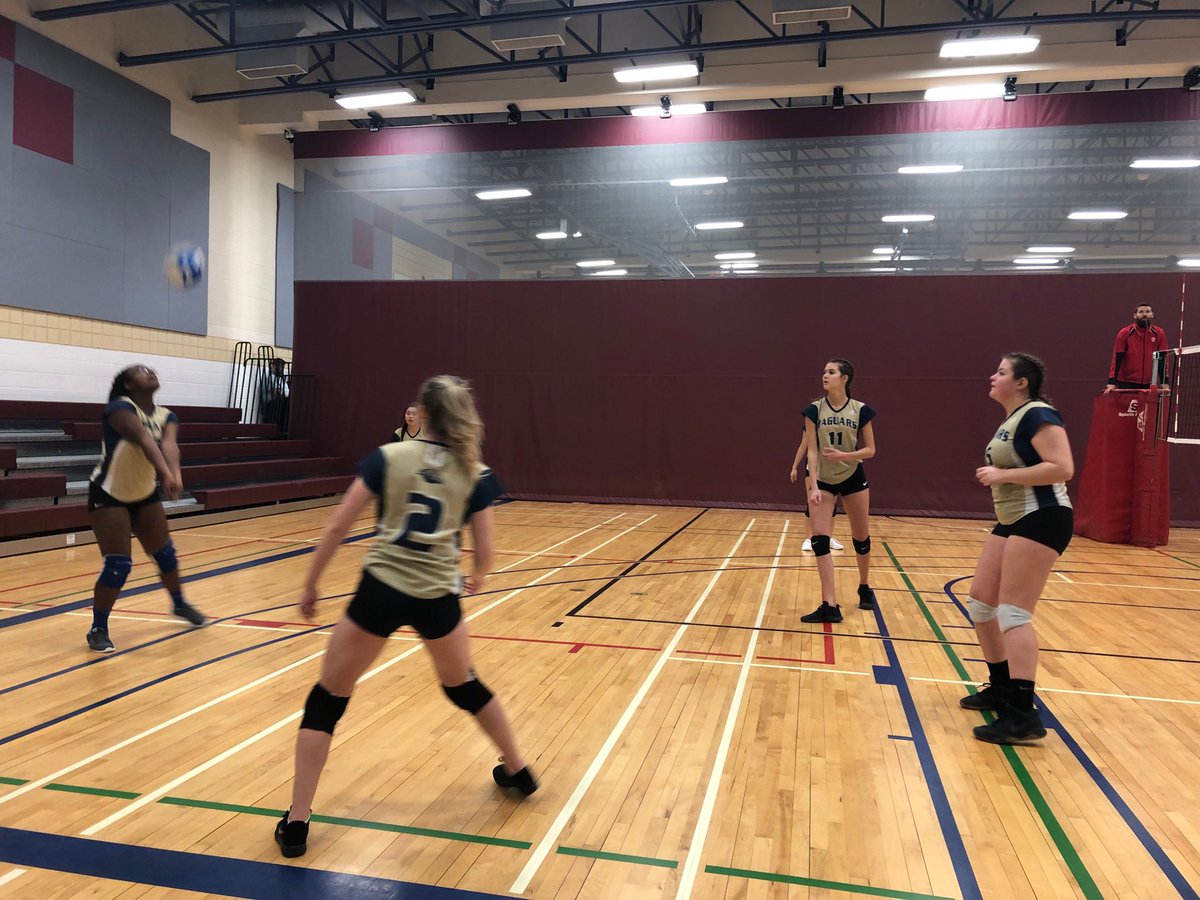 MrsLord_sjh's tweet photo. Coming off a big win in our first game!! Onto game 2! #jagsvolleyball https://t.co/HKl5tgsBBd