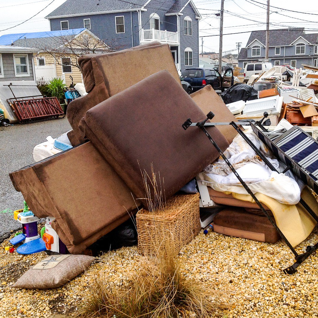 blueprintclaims's tweet image. 💡#ClaimTip 1: Always keep an updated personal property inventory in case of future damage or loss. 
➡️ Take photos, videos and also have copies of receipts and proof of ownership.
Leave a comment below if you want a FREE personal property inventory form!
.
#PublicAdjusters