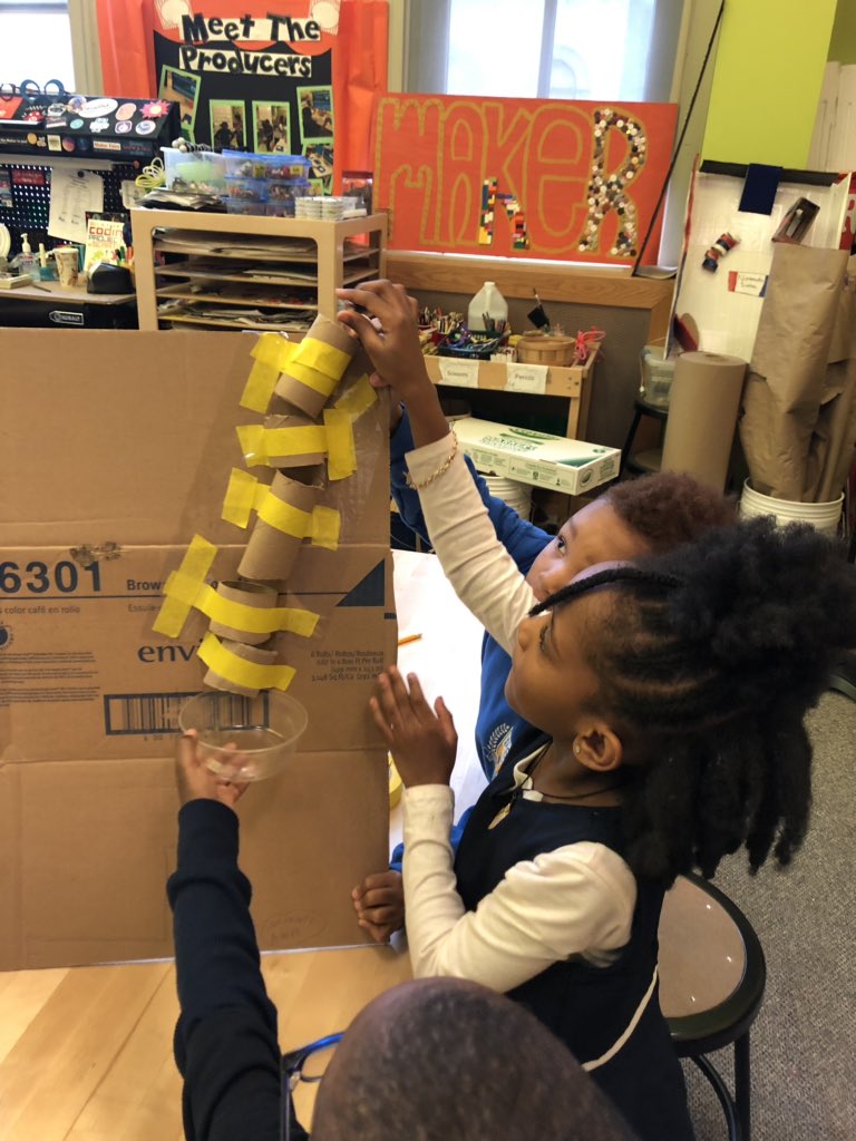 amysacks's tweet photo. We are all engineers! Students test and improve! @PS15info #nycschoolsmakers #nycschoolsstem https://t.co/Og3b2Qf8DF