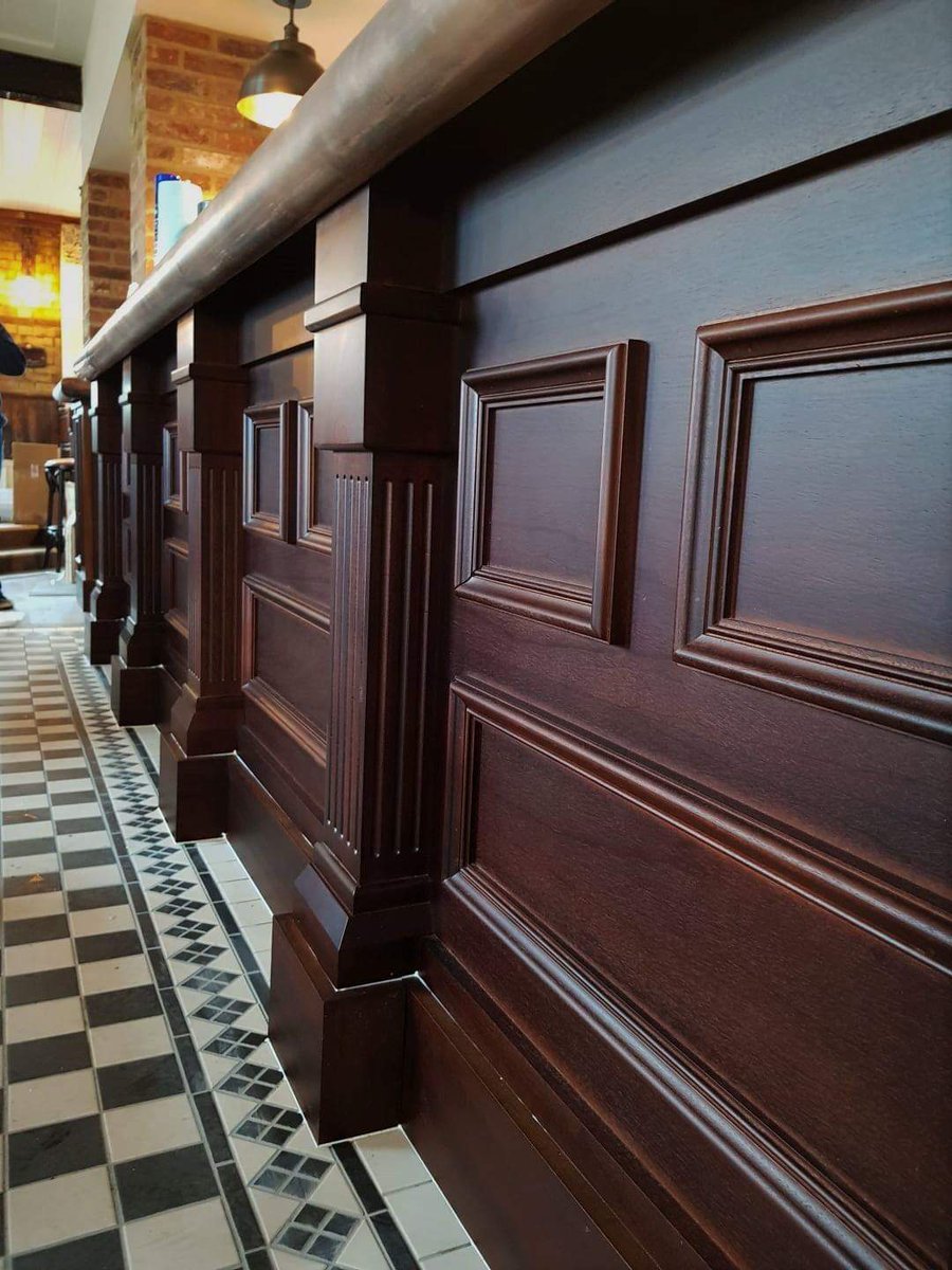 Dawnvale's tweet photo. A few more images of our stunning wooden bar over at The Medway! Not far from completion now.
#Wouldham #Rochester #BarDesignAndBuild #BarDesign #WoodenBar #Bar #Pub #DesignAndFit #Progress #BarBuild #BeforeAndAfter #Lighting #Tiling #Brick #BarTops https://t.co/cGX2ulZpqH