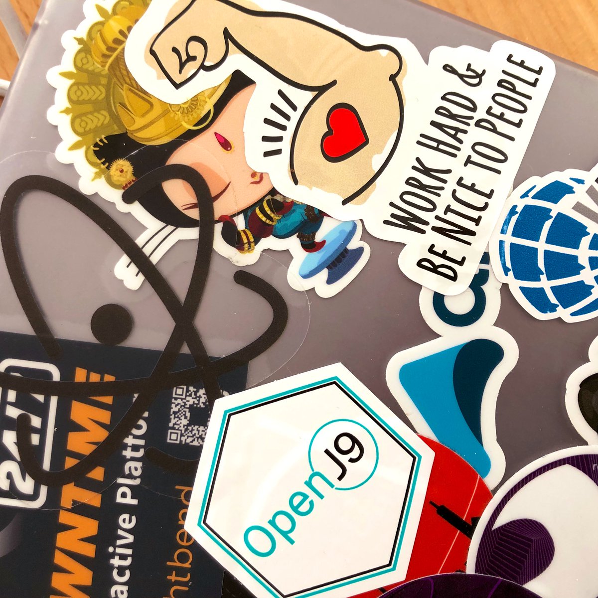 myfear's tweet image. New laptop sticker!  #workhardandbenicetopeople #openj9 #yay🤗