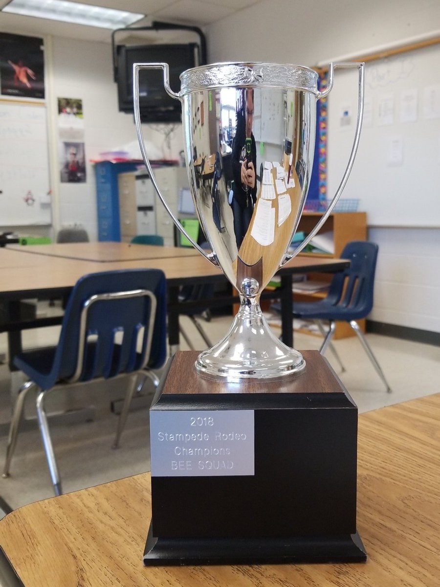 Congrats to the 2018 STAMPEDE herd champion the Bee Squad!! The STAMPEDE trophy will forever boast you all as the first ever STAMPEDE champions!! #FreshmanMentoring #EMHSLeaders #GoingDownInHistory #FirstChampionsEver <a href="/EMHSMustangs/">Eastern Montgomery High School</a>