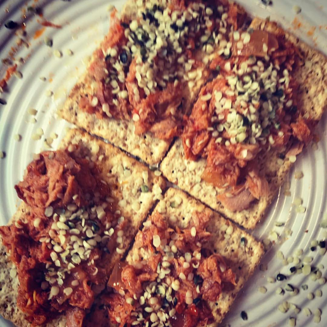 Tuna, hemp seeds, a dash of infused olive oil and pinch of salt and pepper, lbreakfast is ready! #infusedfoodsmakemesmile ✌️😊🍁
#Cannabis #CannabisCures #MedicalCannabis #MagicalButterAustralia #MagicalButter #CannabisCommunity #AussieStoners #AussieCannabisCommunity