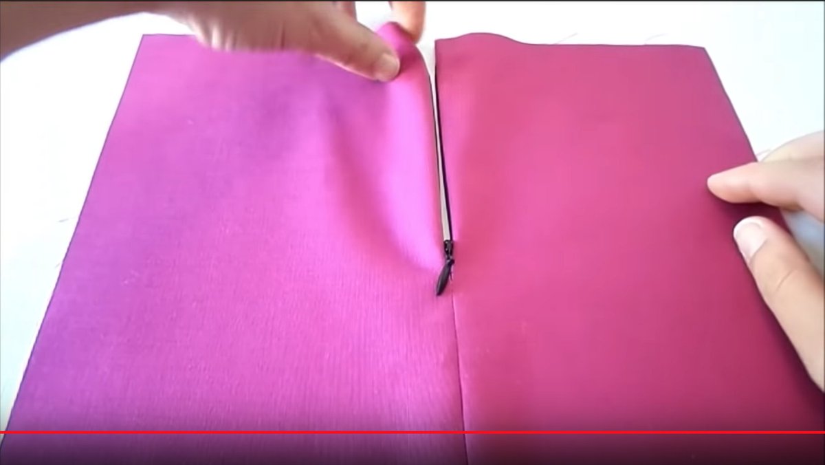zipperREY's tweet photo. DIY/
¿Quieres aprender como coser un cierre invisible en una falda? ¡Sigue los pasos no te puedes perder este tutorial ⬇️⬇️

#ModaRey #ReyDetallesQueInspiran

https://t.co/A8ZqNnVB9i https://t.co/4yEpjlKfMn