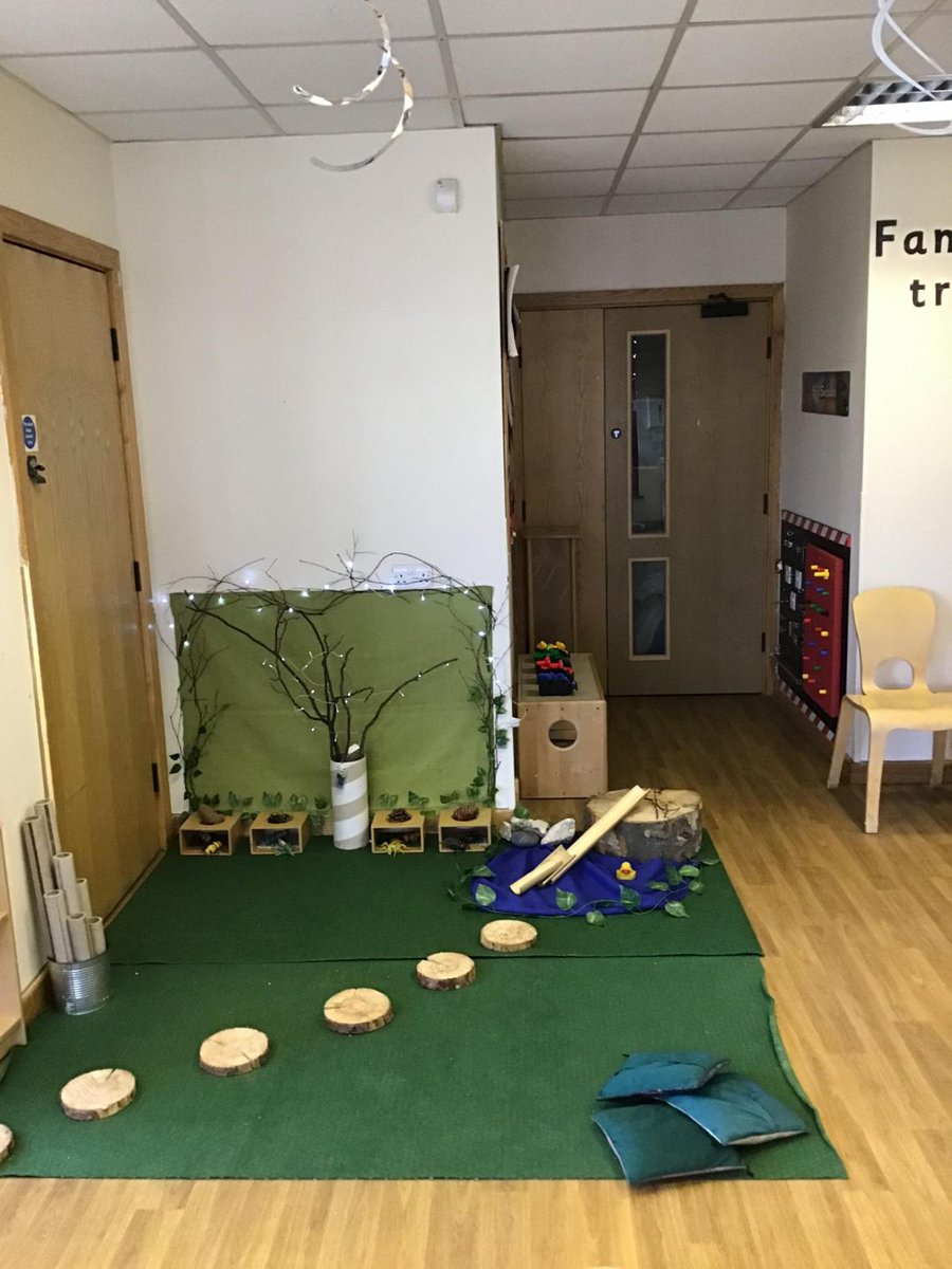 SpringHowdon's tweet photo. The staff have been really busy this week improving our learning environments, using natural materials to enenhance the children's exploration and open ended play choices https://t.co/hNOJOwXQQd