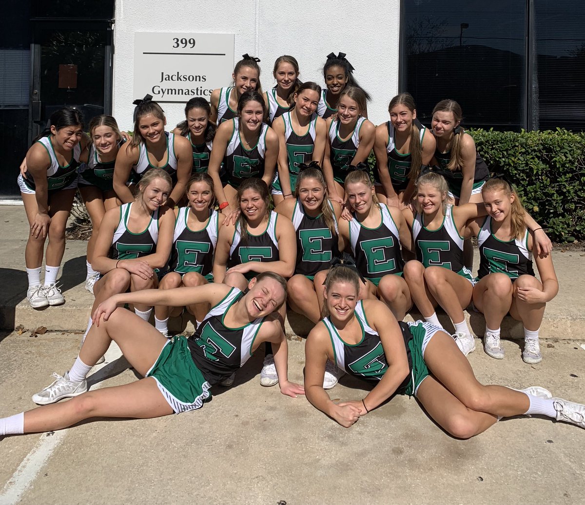 EHS Cheer tweet media