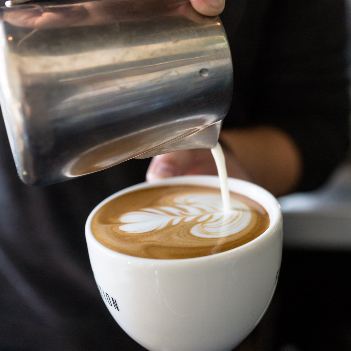 Pouring the finest. #messengercoffee #fillingstationcoffee #igkc #kcmo