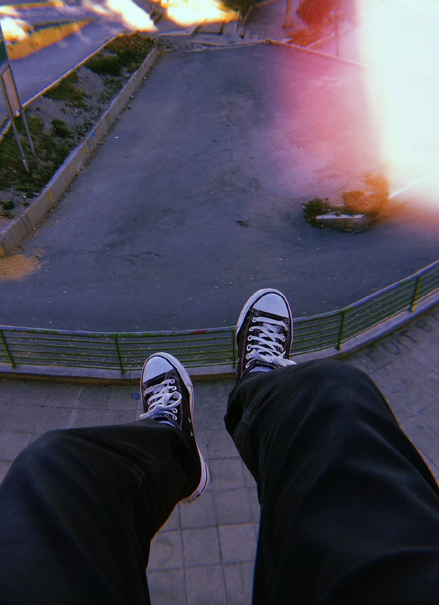 Lo mejor llega, no se planea.
.
Instagram: <a href="/ronaldcasaca/">Ronald Casaca</a>
.
#lapaz #Bolivia #boliviano #picoftheday #tumblr #Urbanfiction #frasedeldia #vintage #retro #Motivacion #urbex #latino #Latinoamerica #travel #travelbolivia #visitabolivia #lapazbolivia