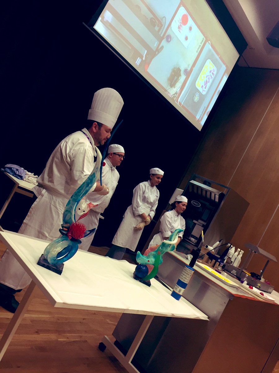 KJMAYA's tweet image. Super excited to open up his years @SBFutureChef Central &amp;amp; South Scotland regional final today. Thanks to hosts @CofGCollege....high standards today. Tough job for the judges #FutureChef @KMacG1 @
