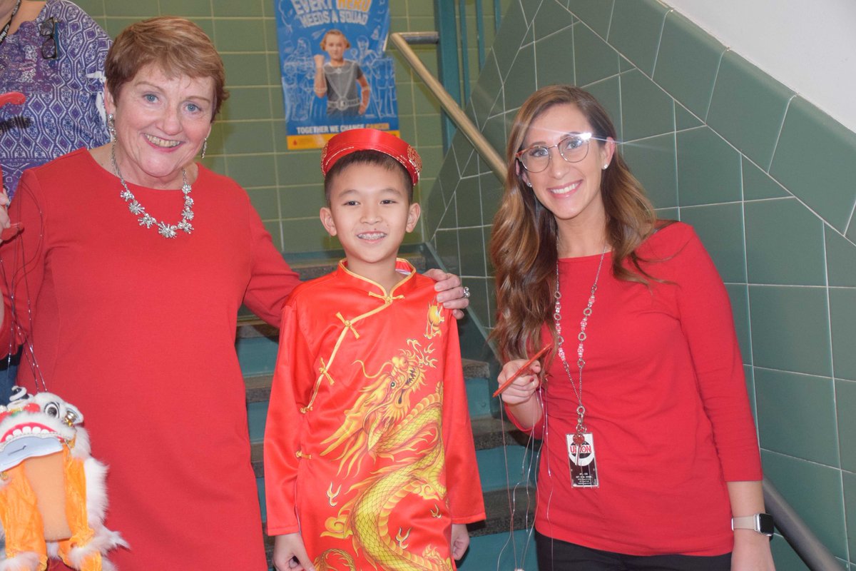 emeadowschools's tweet photo. It was a celebration of the Chinese New Year today at @meadowbrookem this morning as third-grade and ENL students paraded through the hallways with decorations and outfits included a crafter dragon! #GreatHappensHere #emeadowschools #OneEastMeadow https://t.co/LW6cZsy6Rf