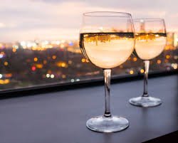 SdwanSolutions's tweet photo. Itβs Friday! Weβve had an uber-busy week at #SDWAN Central. Time to kick back and relax with a nice glass of SDWINE. We reckon 93% of #IT managers might agree!!
#Fridayfeeling #Fridaymotivation #managers #wine #weekend #friyay #IT #Tech #CTO #CFO #COO #weekendvibes #work https://t.co/iJjlbBOmMk