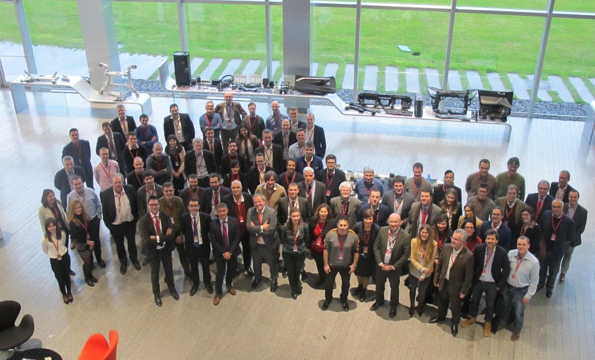 IMetrology_ES's tweet photo. "El objetivo principal de @Unimetrik- parte de #InnovaliaMetrology- en #Quality es la mejora #digital de equipos para una producción #CeroDefectos en operaciones de #Control de calidad autónomos" ¿Quieres saber más acerca de este proyecto? https://t.co/TspRQyZQAr https://t.co/rqmcg5Gpzp