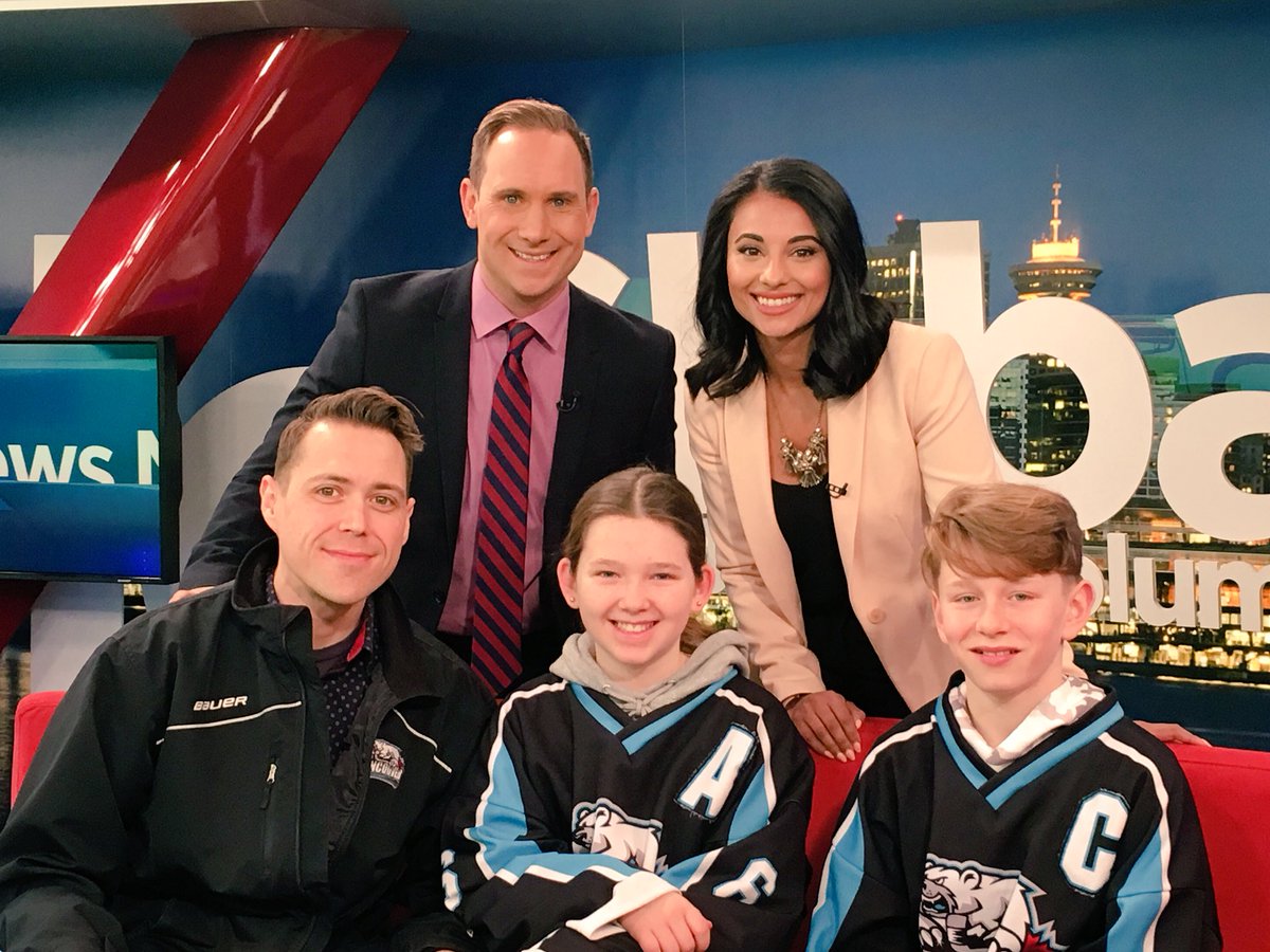 SoniaSunger's tweet photo. The Spirit hockey team needs your support as they hope to win the #GoodDeedsCup. Just click on this link https://t.co/O6lEZ4sSjZ &amp; watch the video. They could win $100,000 for Kidney Foundation as they try to find a kidney donor for coach @stephengillis @GlobalBC @PaulHaysom https://t.co/M2feFoCWML