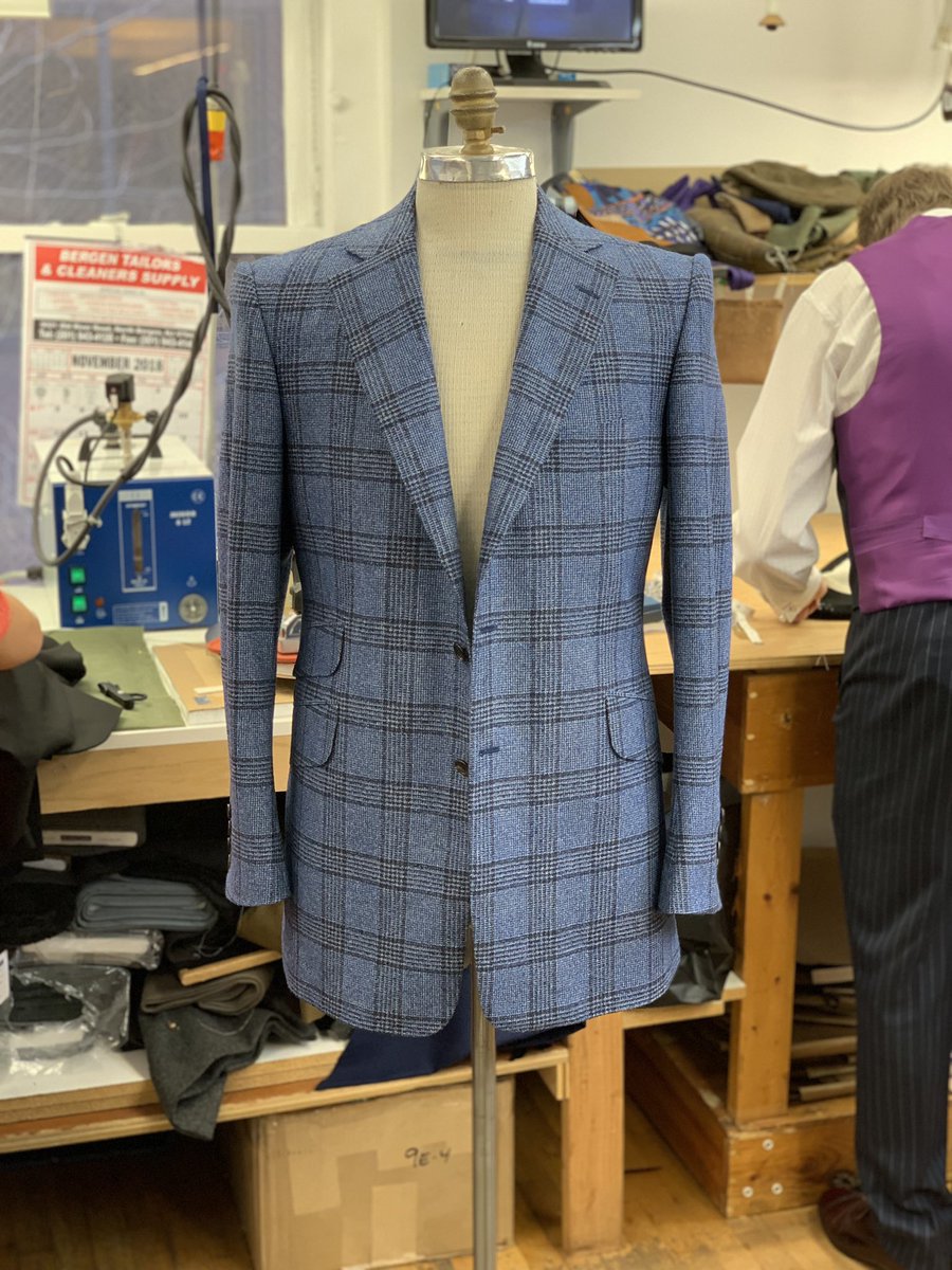 Leonard Logsdail tweet media