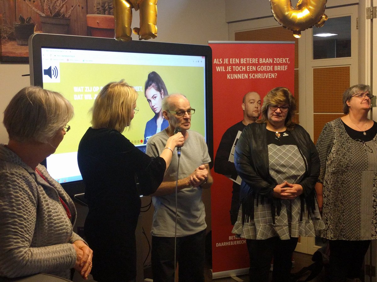 Aftrap laaggeletterdheid campagne <a href="/provgelderland/">Provincie Gelderland</a> in <a href="/Culemborg/">Gemeente Culemborg</a>. Gedeputeerde samen met wethouders <a href="/regiofruitdelta/">FruitDelta</a> om laaggeletterdheid cursussen bespreekbaar en beschikbaar te maken. Heldhaftige ervaringsdeskundigen gaven belang aan daarhebjerechtop.nl