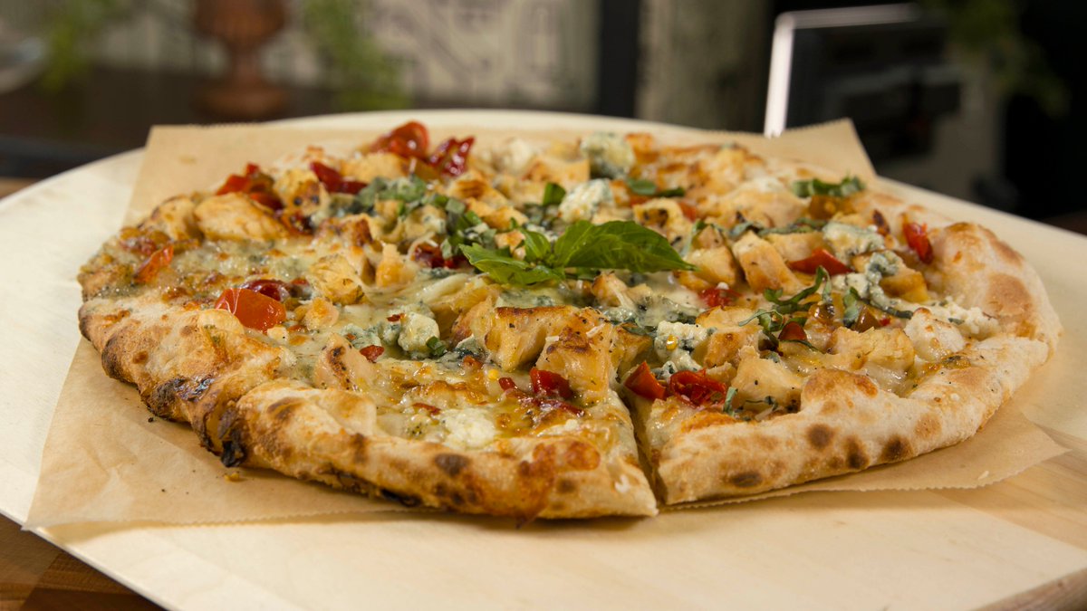 Thank you <a href="/DowntownHouston/">Downtown Houston</a> for including us on your list of top pizza places in downtown H-Town!

#OssoKristalla

downtownhouston.org/news/article/t…