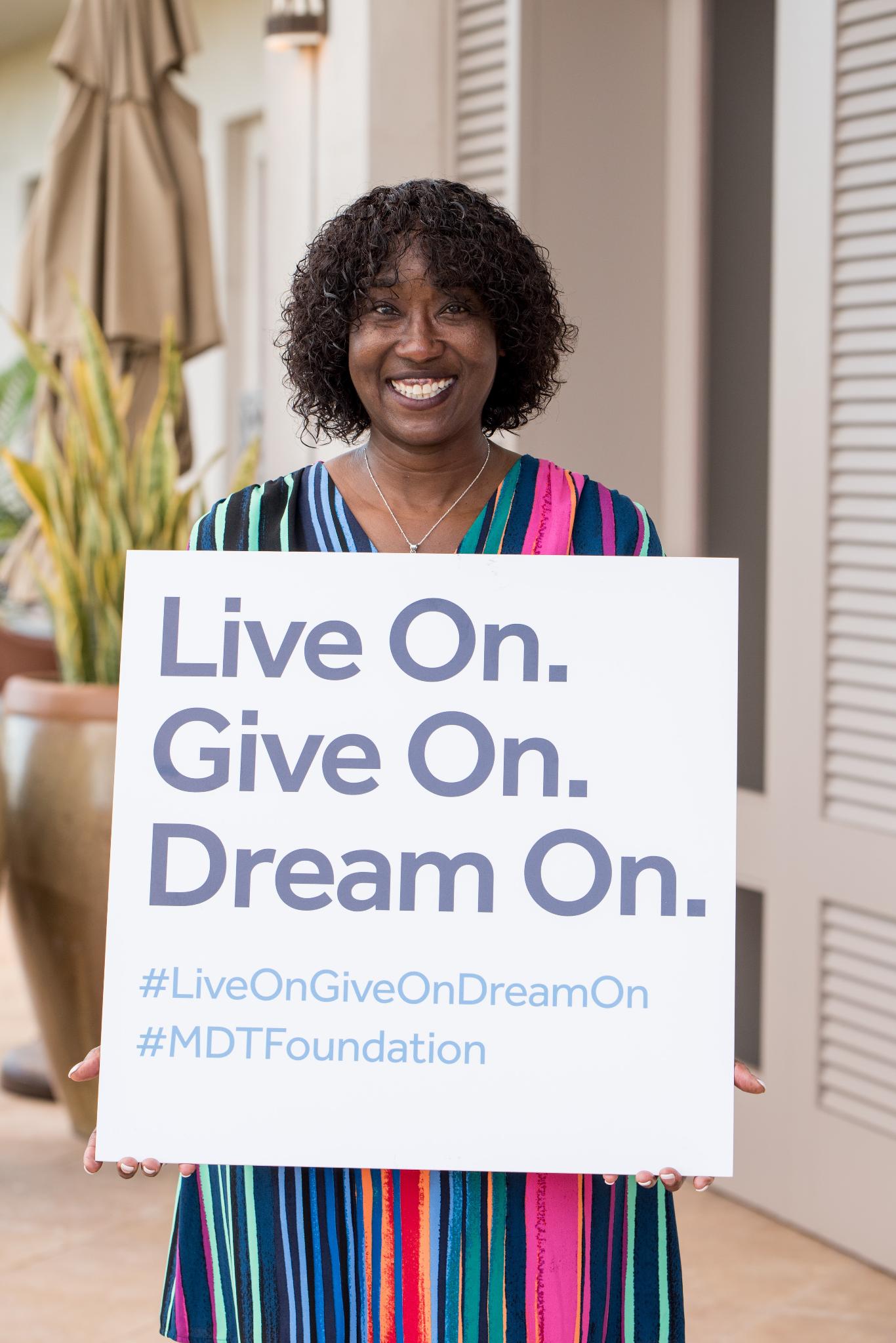 Cheryl Crabtree Walker'S Philanthropy: A Deep Dive - 6281vyn