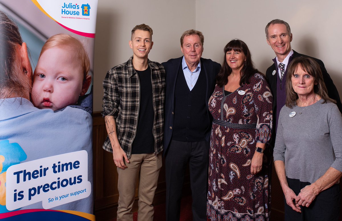 Lovely to catch up with our patrons Harry @Redknapp and @TheVampsJames last week! Both were in great form after their time in the jungle, here they are with our Chief Exec Martin Edwards, Lead Nurse Lou and fundraiser Di