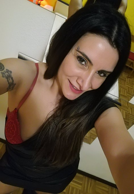 😝😝😝😝😝 https://t.co/5J1v85qErB