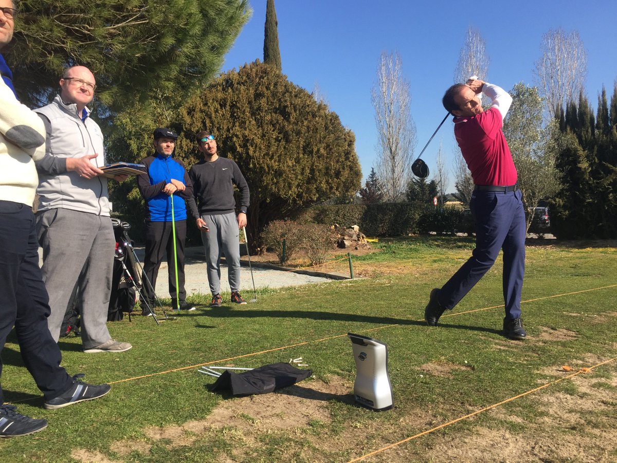 Una jornada soleada en la cancha de <a href="/GolfLaRoca/">GolfLaRoca</a> con la intervención de José Manuel Lara y Álvaro Velasco para comprobar en todas las condiciones y también en el putting green que el #GCQuad de <a href="/ForesightEurope/">Foresight Sports Europe</a> es la mejor herramienta de entrenamiento para amateurs y profesionales