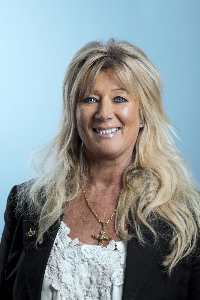 TryggareSverige's tweet image. Trygghetschefen Marita Bertilsson från @trygginorrtalje &amp;amp; @Norrtalje är mottagare av Stiftelsen Tryggare Sveriges brottsförebyggande pris år 2019 mynewsdesk.com/se/stiftelsen-…