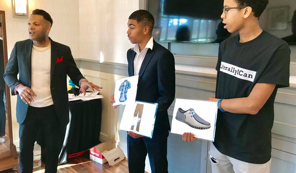 WCPSS's tweet image. Building a brand AND building confidence! 130 freshmen learn about poise and presentation on the road to success! bit.ly/2SFXK4k @WCPSS_CTE @johncasablancas #LiterallyICan #WhatStartsHereChangeEverything