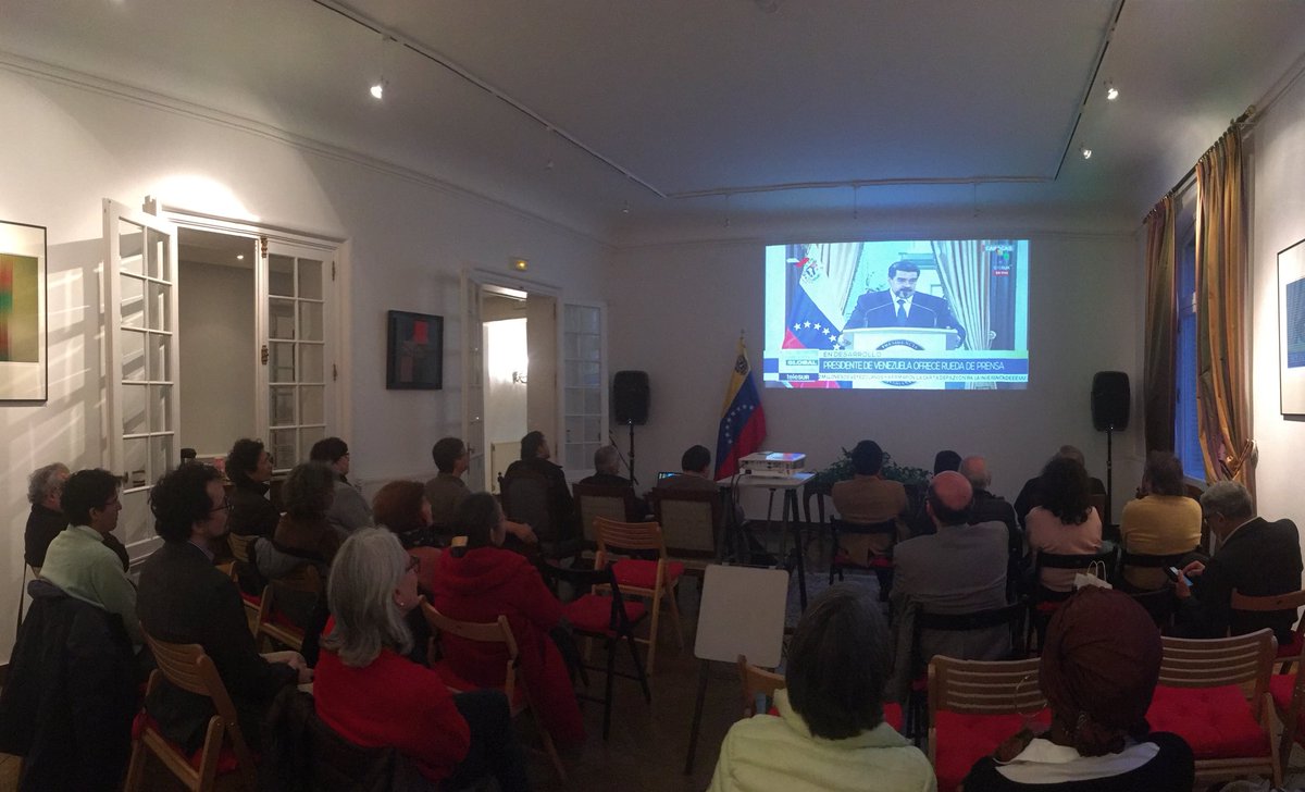 Embajada de Venezuela en Francia tweet media