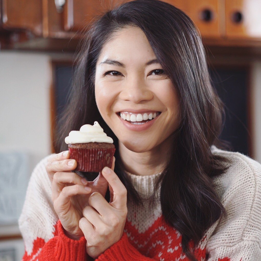 Lauren Gaw on Twitter: "Who wants a cannabis red velvet cupcake for Valentine's Day? New video is up! https://t.co/hv7GC4Ezxa… "