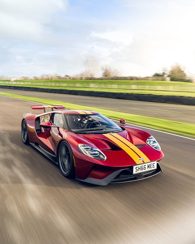 sammooresphoto's tweet image. A final one of the GT then onto something else. #fordgt #shmee150 #trackmode