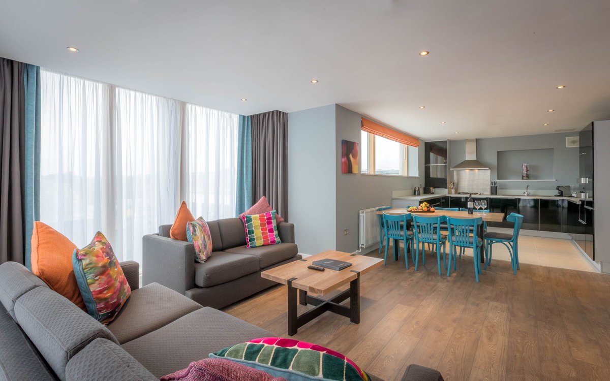 TalbotSuites's tweet image. Book your midterm stay today! 

10% off a 2 bed classic apartment during February Midterm! Call 0539122566 or visit talbotsuites.ie today!

#talbotcollection #talbotsuites #midtermattalbot #midtermbreak #10%off