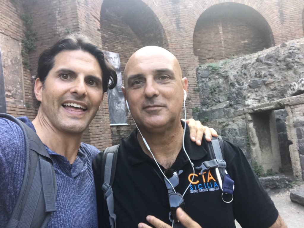 DariusAryaDigs's tweet photo. Stasera concludiamo la seconda stagione di #UnderItaly a #Catania su @raicinque @fisheyedvc alle 22.10! https://t.co/ohAyVrpJNw