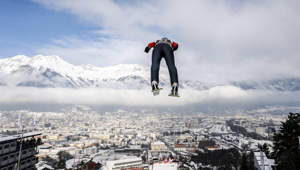 World Championship Teams have been announced! Check out the link in to see who will be representing USA Nordic in Seefeld, Austria a few weeks from now. 
usanordic.org/world-champion… 
#howdoyoufly 

 📸: Stephan Elsler