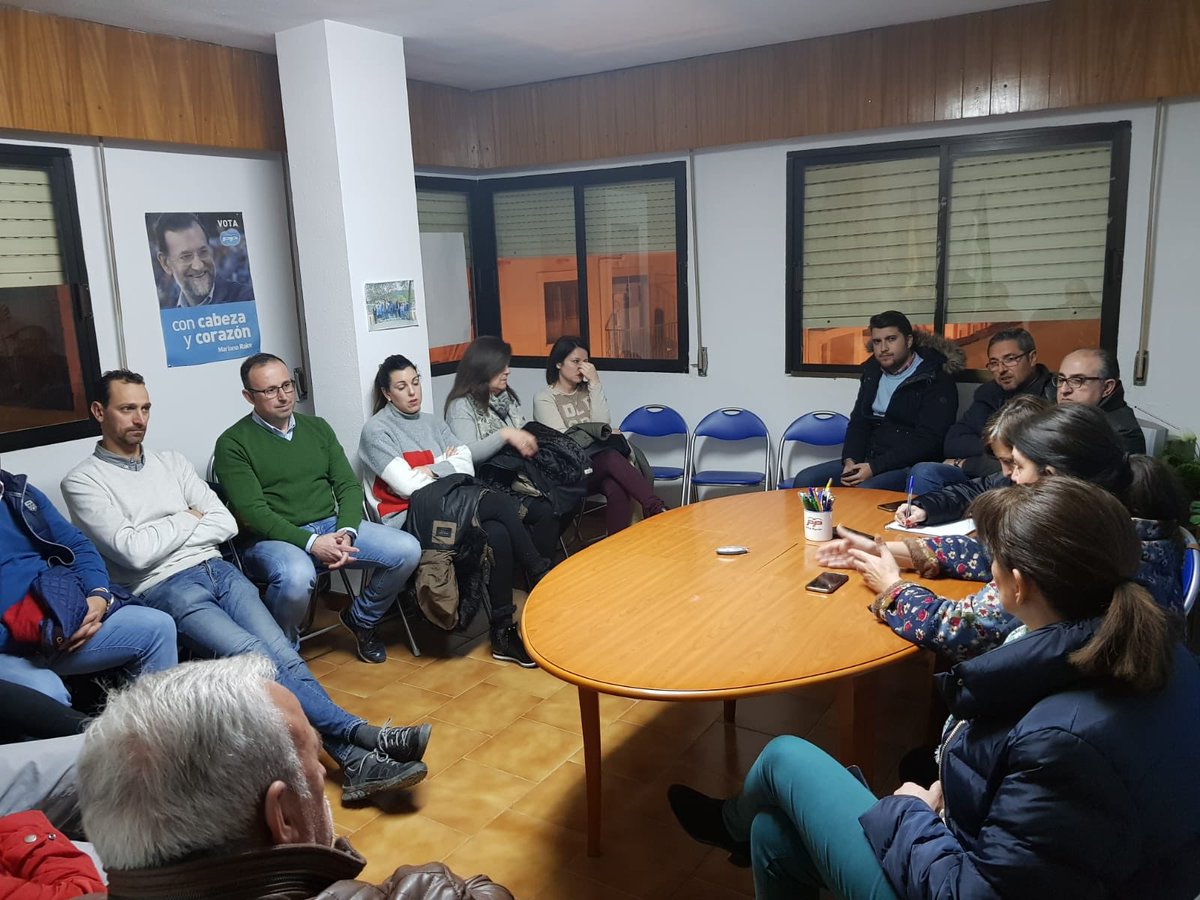 MarDvila's tweet photo. Un gran equipo para un gran pueblo. Estoy muy orgullosa de todos y cada uno de mis compañeros. Gracias https://t.co/85mycnOxC9