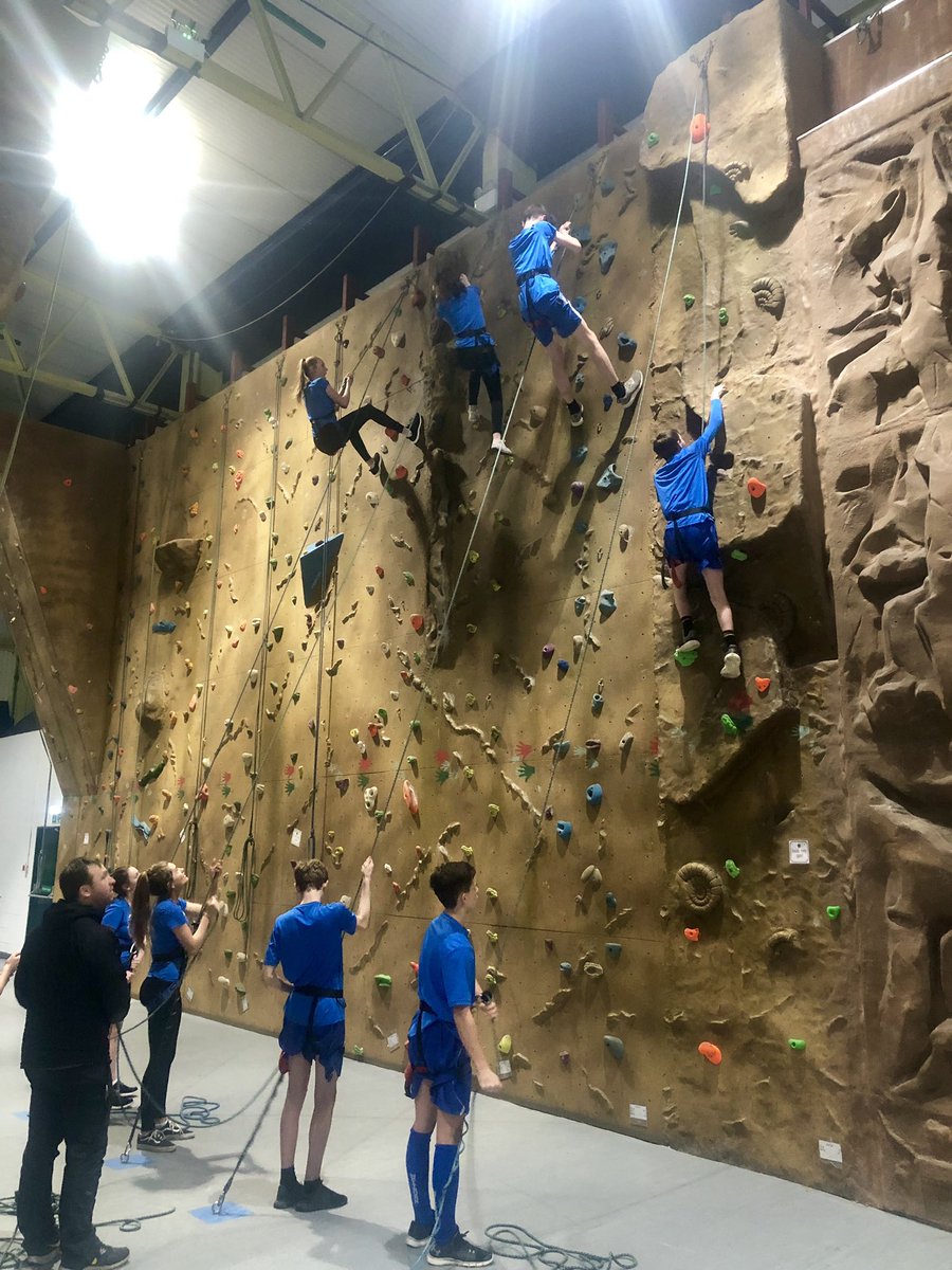 Great progress made from our GCSE students, working on foot placement, twisting their bodies and quiet feet. Students working really hard and enjoying themselves! @simonsideoa #climbing #ActiveWhitburn