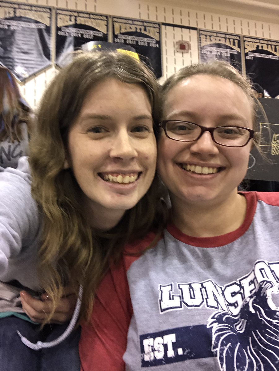 MsBalanc12's tweet image. Had a blast @unifiedfhs basketball game today! It was so much fun cheering on the athletes and seeing some of my old students play!! #unifiedsports ❤️🏀