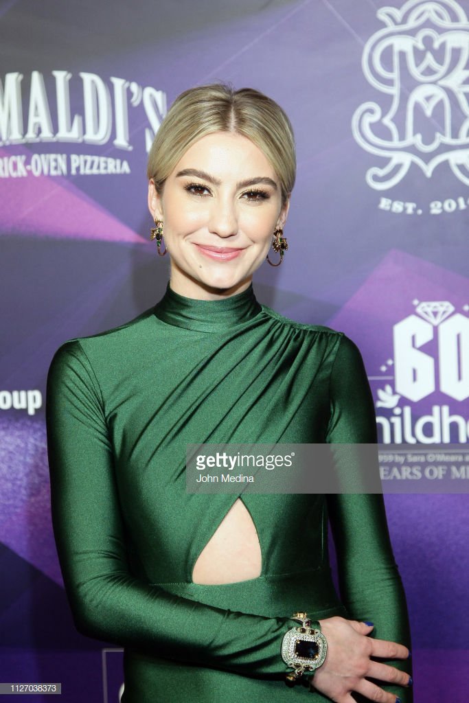 JustChelseaKane's tweet photo. #MAJ photos de @ChelseaKane au Childhelp’s Drive 15th annual The Dream Gala au Phoenician Resort le (02/02/19) #ChelseaKane https://t.co/5KqfvD7Oel https://t.co/MQoTFILlvO