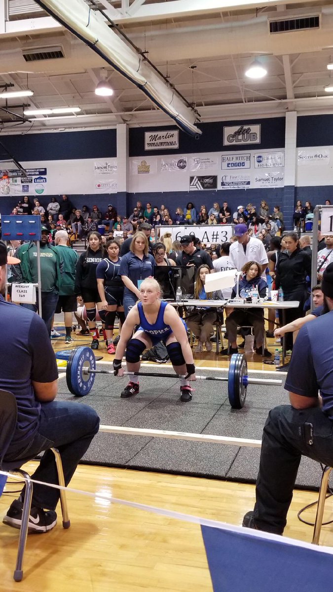 BlueDarters's tweet photo. Elena Korkes and Harmony Cullen represent Apopka proudly at the state weightlifting meet. Elena finished in sixth place and Harmony also finished in the top 10. Congratulations ladies. https://t.co/BzleIB8P1Y
