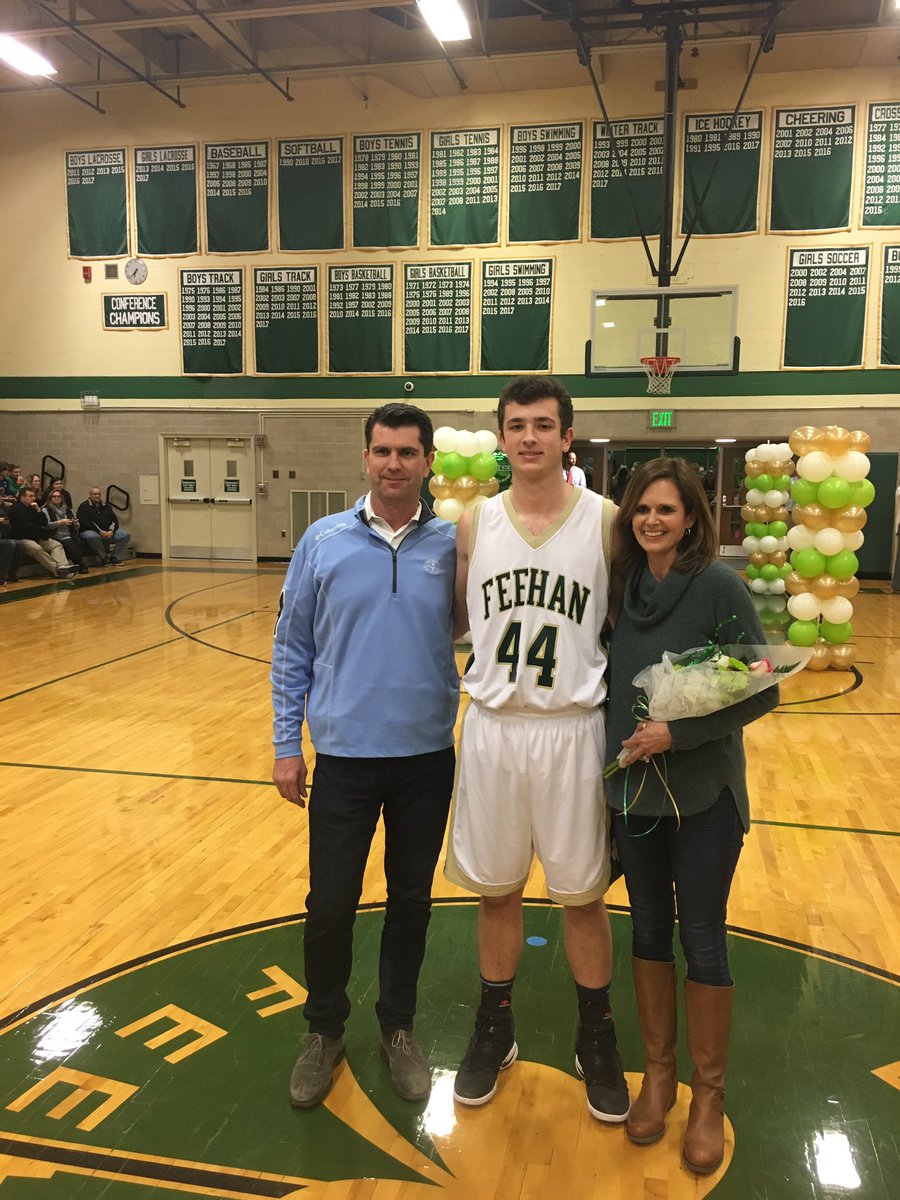 DohertyGdoherty's tweet image. Senior recognition night