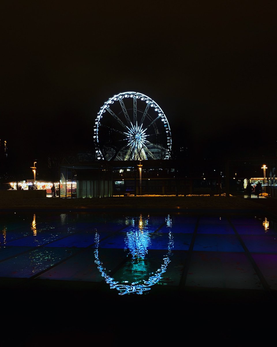 FotoAssassin's tweet photo. Budapest Eye #hungary #ferriswheel #budapest  #reflection #hellohungary #perspective #cityview #exploretocreate #photography #photographer #pointofview  #explore #travel #travelphotography #traveltheworld #art #beautifuldestinations  #picoftheday #photooftheday #BKR510 https://t.co/18AFfWEKgG