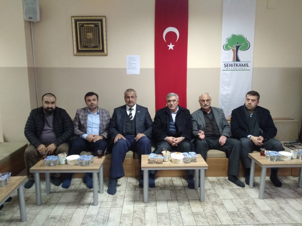 ASKON Şube Başkanı Alper Tunga Çiftçi Ye vefat eden annesinin taziye ziyaretinde bulunduk.

Merhumeye Allah'tan rahmet, ailesine başsağlığı dileriz.