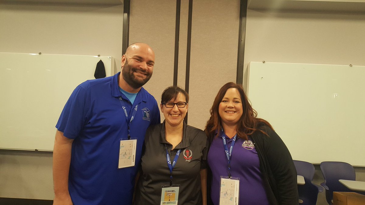 JulieSCSD's tweet photo. @mrangood @MsSchultSUHSD @Ms_RoseAnita showcasing how to use technology in the H/SS classroom @SDCOE_HistorySS conference. #SUHSD #SUHSDlearns https://t.co/EGMF9kxN4R