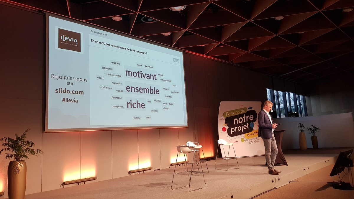thierry_duc's tweet photo. Maxi Meeting #keolife @KeolisLille
220 managers réunis pour notre projet d'entreprise et le lancement de notre plateforme d'#innovation, les Rendez-vous de la #RSE, le fil rouge #BienEtre au travail 2019, les outils du manager #codéveloppement
@Laureline__B @emussano https://t.co/zuF4WO1duQ