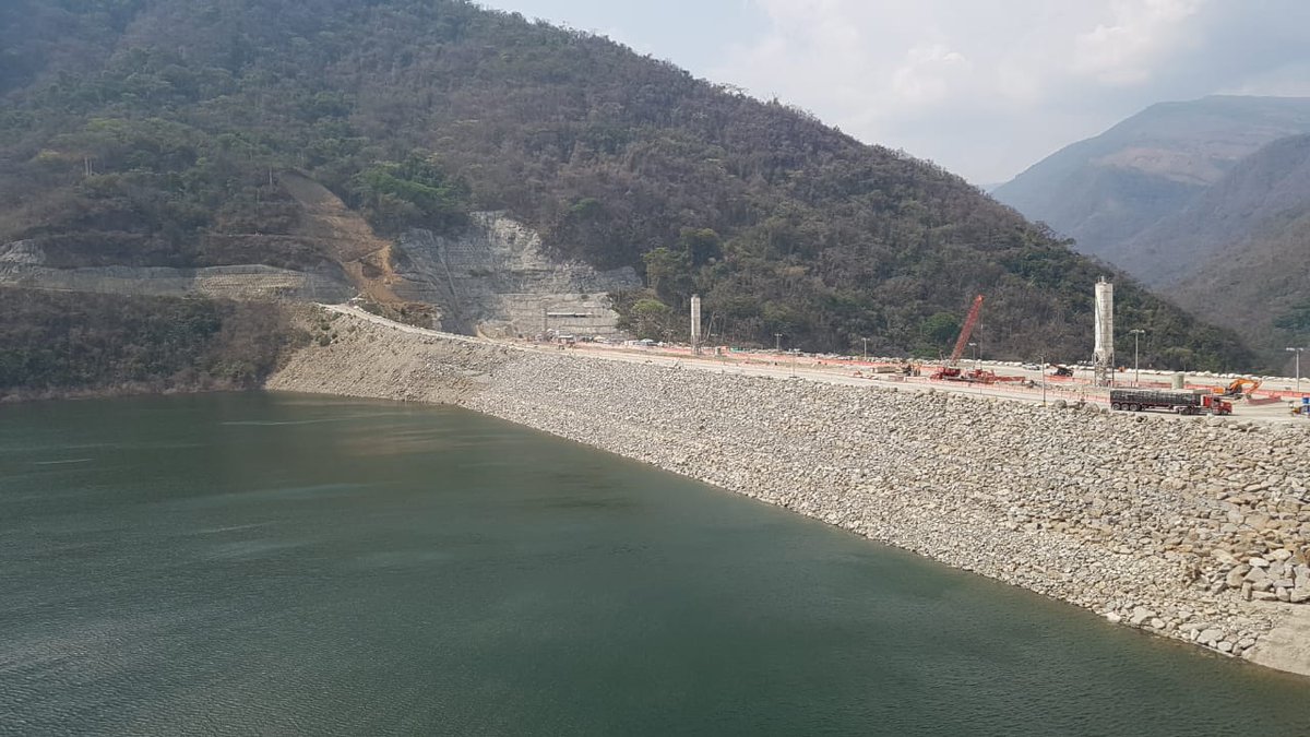 EPMestamosahi's tweet photo. [A esta hora] Así se ve el embalse del #ProyectoItuango. Ya iniciamos apertura de compuertas. https://t.co/2maG6jjZdc